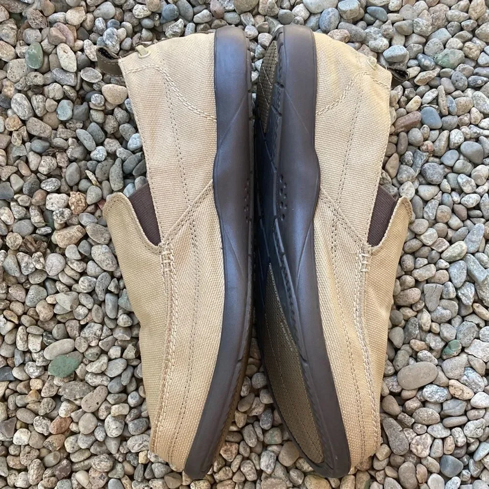 Men’s Crocs Canvas Lightweight Loafer Slip On Shoes Sneakers Size 13